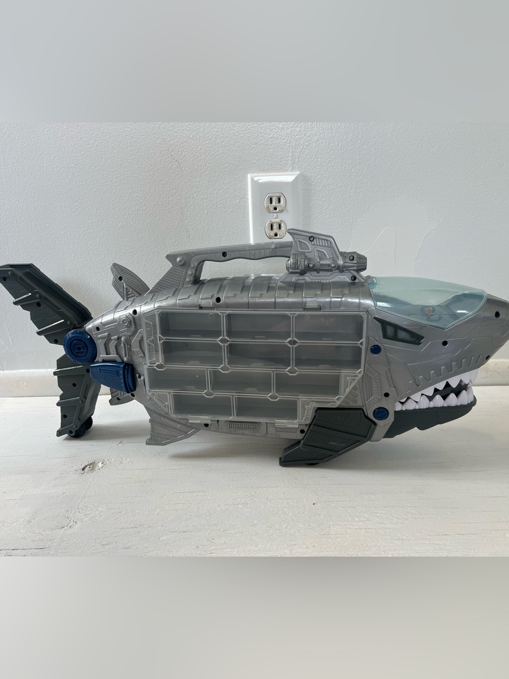 Kid Connection Shark Transporter Play Set